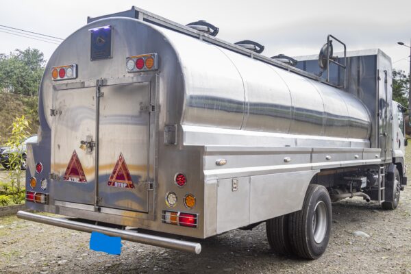 Tanquero Transporte de Leche 12000 Litros